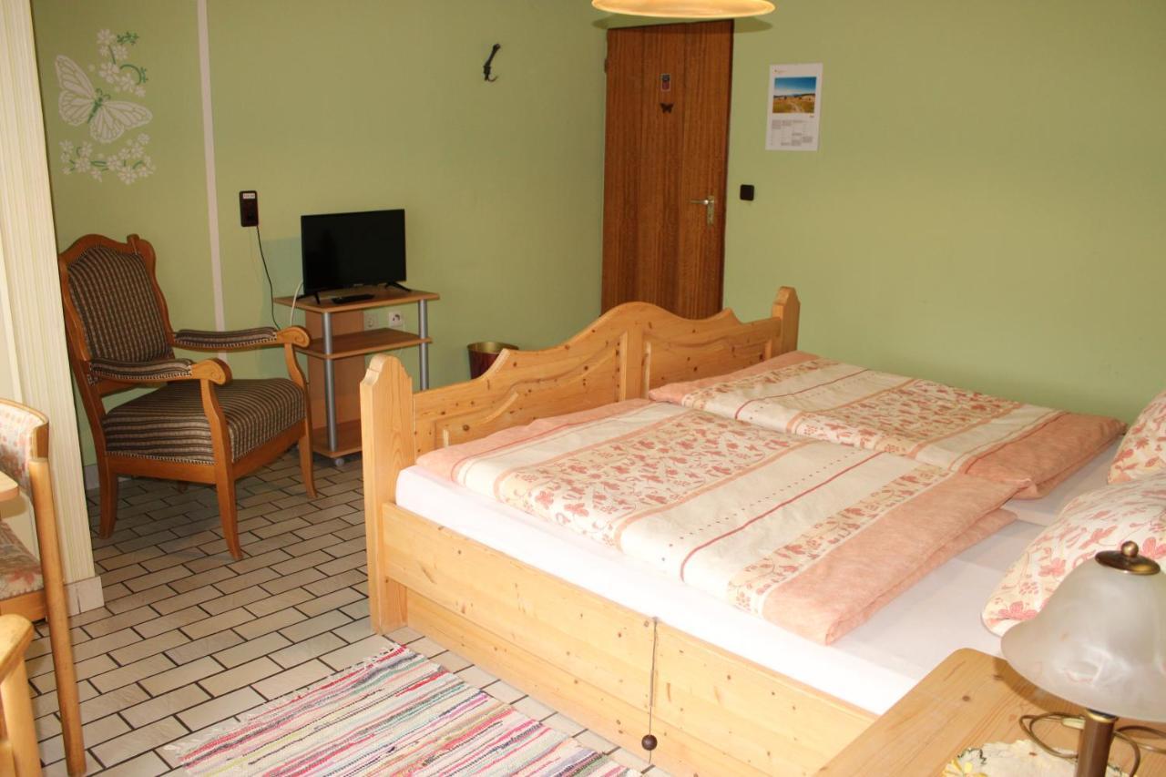 Pension Georgshof Hilders Buitenkant foto