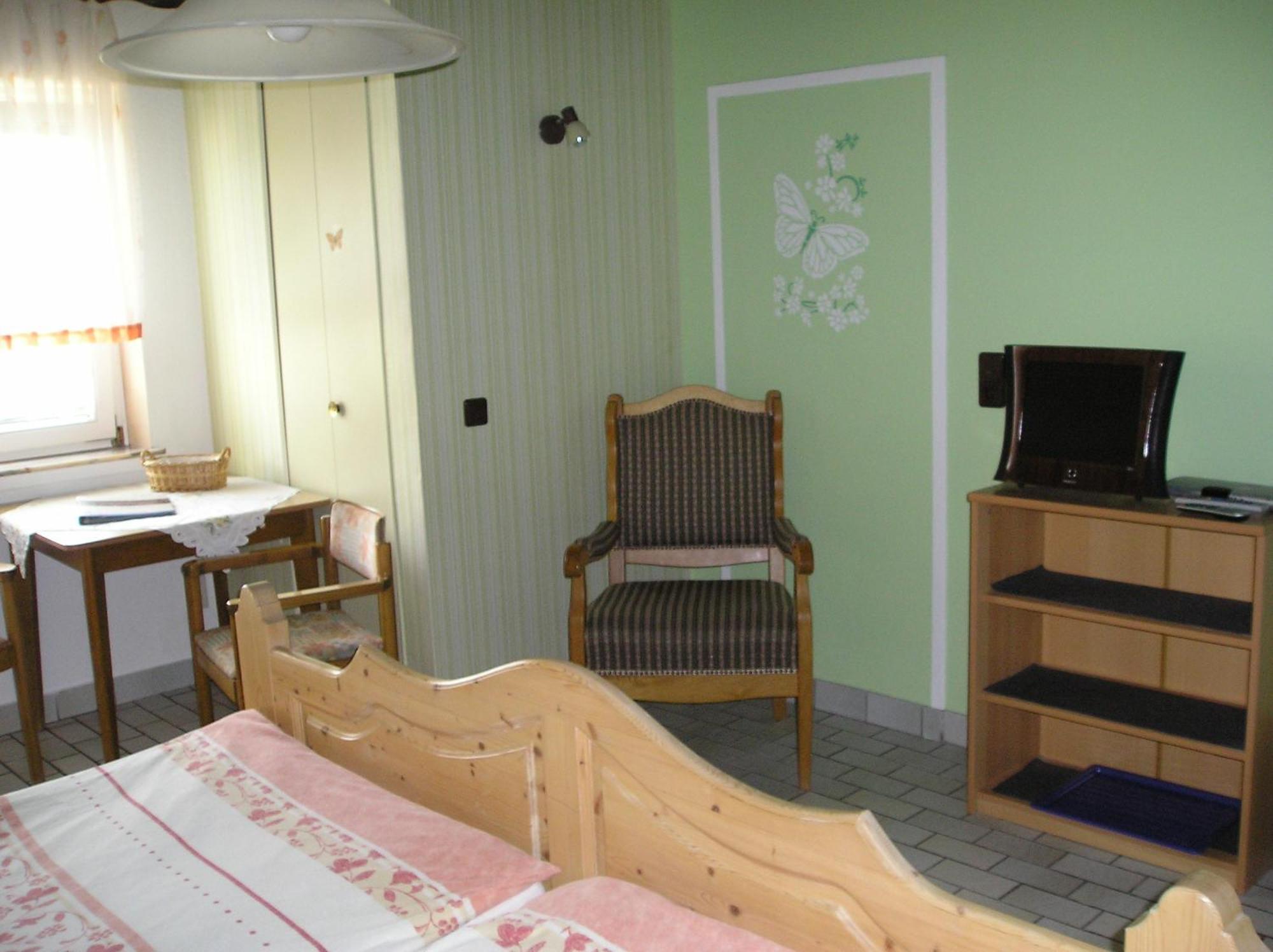Pension Georgshof Hilders Buitenkant foto